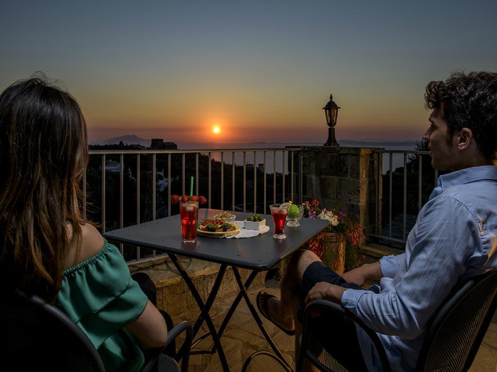 Villa Carolina Sorrento Private Heated Pool And Sea View Ngoại thất bức ảnh